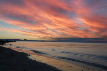 photographs of beautiful sunsets at sea