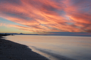 photographs of beautiful sunsets at sea