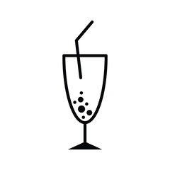 Set of outlined Minimal summer alcohol cocktail in glass icon collection. cocktails thin line icons collection. Vector Illustration.