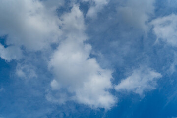 Obraz premium Blue Sky with White Clouds, Sunny Cloudy Sky Texture Background, Fluffy Clouds Pattern, Sunny Cumulus