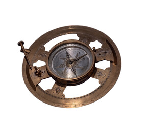old vintage mariner&lsquo;s compass on white