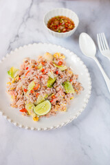 fried rice with fermented pork (khao phat naem)