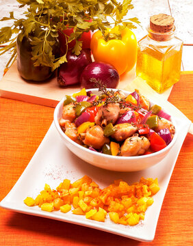 pollo al tomillo con pimientos 