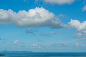 Obraz premium Tropical sea landscape blue sky white clouds background,Summer sea beach background