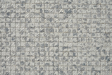 Petits carreaux de faïence vernissés gris et blanc