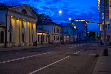 Fototapeta premium Night view of Volkhonka street in Moscow, Russia. Cozy cityscape of Moscow. Architecture and landmarks of Moscow.