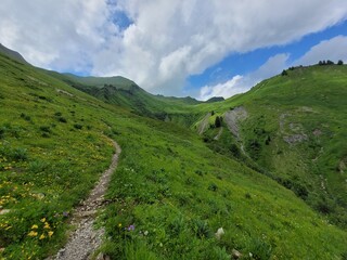 Obraz premium Derratal im Kleinwalsertal (Allgäuer Alpen)