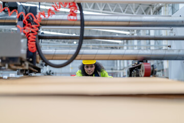 technician engineers checking the process on Heavy machine. mechanical engineering team production. Industry manufacturing. Worker holding tablet and folde. High technology production.