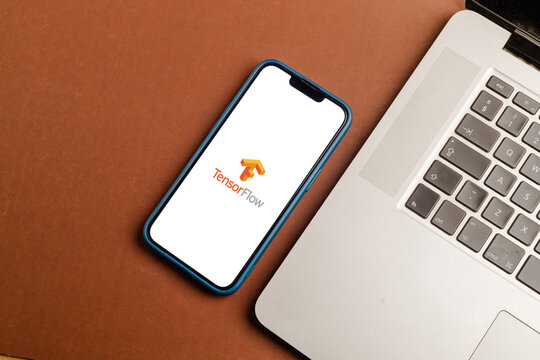 TensorFlow 