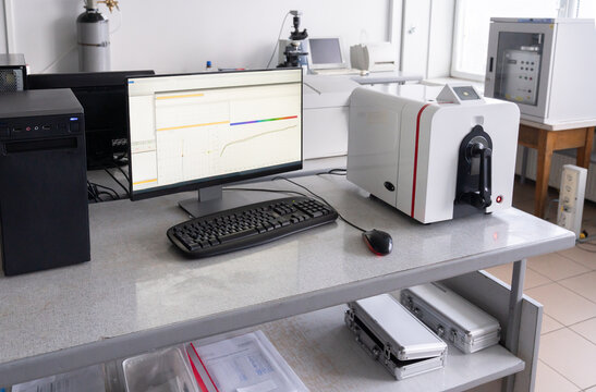 Spectrofotometer Used For Surface Colour Measurements