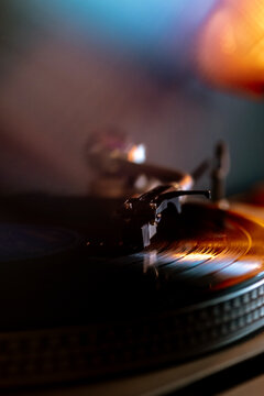 vinyl record player