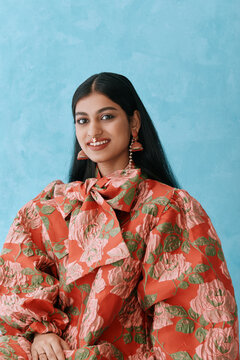 Indian woman fashion portrait - Happy model 