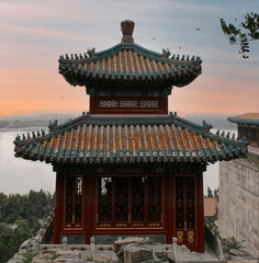 Obraz premium One of the Buddhist temples located on the Hill of Longevity within the Summer Palace complex in Beijing, China