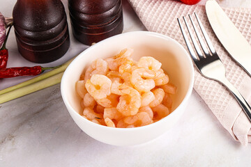 Cocktail prawns in the bowl