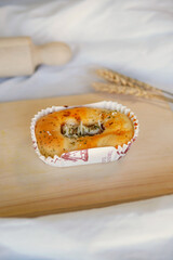 bread cups on the cutting board