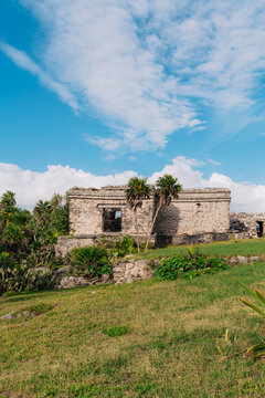 Mayan ruins in Tulum, M&eacute;xico