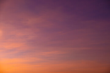Fototapeta premium Enjoy a panoramic view of the skyline. The sun rises in the morning sky with colorful clouds. and beautiful cloud patterns In the soft light of the morning 