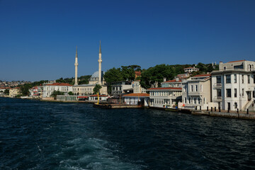 Fototapeta premium Citycape, View of the Bosphorus in Istanbul city on sunny summer day, in a public place.