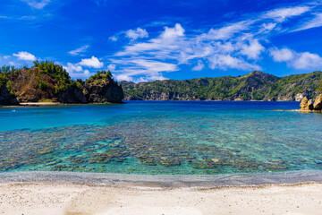Fototapeta premium 小笠原諸島 宮之浜から望む絶景 
