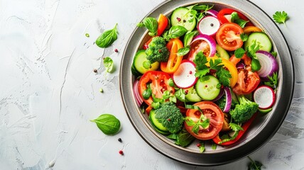 Fresh vegetable salad with colorful ingredients in bowl