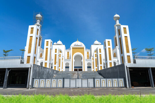 Markaz Knowledge City is an integrated township located in Calicut, Kerala, India.