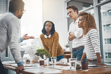 Obraz premium People, talk and business meeting with listening in office as web developer in internship, workshop and company. Teamwork, discussion and digital agency for skills, growth and career in brand design