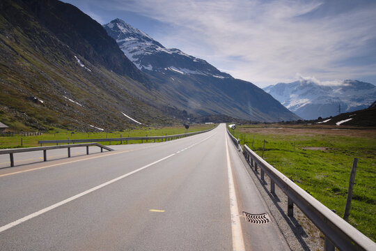 A road through swiss Alps near the Julier Pass, Graub&uuml;nden, Switzerland