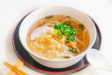 レンジ加熱でたぬきうどん