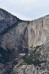 Scenic view of Yosemite Falls from Four Mile Trail in Yosemite National Park