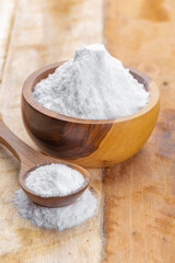 Baking soda and lime on a wooden surface