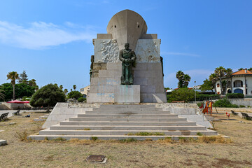 Monument to the Fallen of Africa - Syracuse, Italy