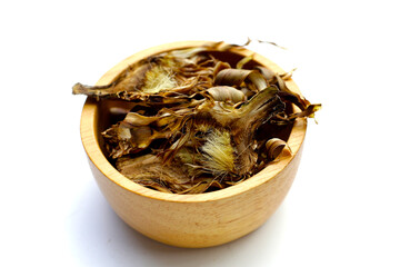 Dried artichoke plant for tea