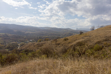the beginning of autumn, walks in the highlands, panoramic views and glades with dried vegetation