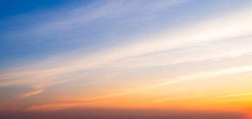 Obraz premium Gradient Overlay Orange Sky Evening Sunset Sunrise Pastel Soft Effect Background Pattern Abstract Texture Design Summer Nature Spring Light Beauty Template Yellow Pink Orange Wallpaper Tropical.