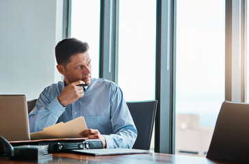 Naklejka premium Office, thinking and businessman with document, contract and understanding information of case rules. Corporate firm, male lawyer and paper of compliance, regulations and brainstorm before signature