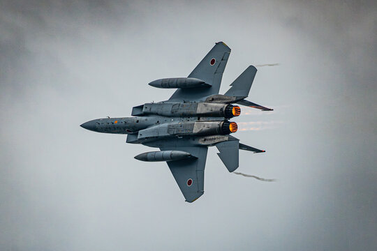 飛行する戦闘機　F-15J　自衛隊/Fighter Air Force 