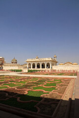 Fototapeta premium Gardens and buildings inside Fort Agra, Agra, India