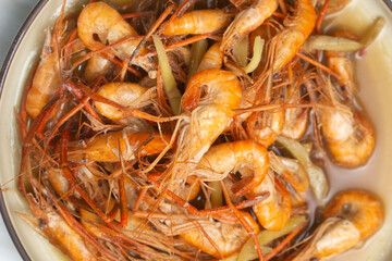 cooked shrimps