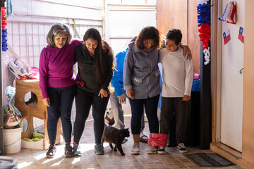 September 18 traditional games, family (three-foot race) chile