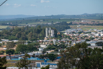Cidade de Patrocinio, Minas Gerais, vista a distancia a partir do morro das antenas, Miradouro do...