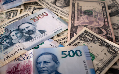 one thousand Mexican peso