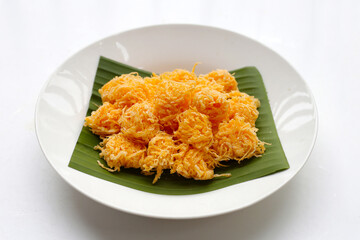 Thai crispy flossy sweet Eggs floss (Foi Thong Krob)