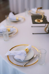 Banquet hall for weddings with decorative elements