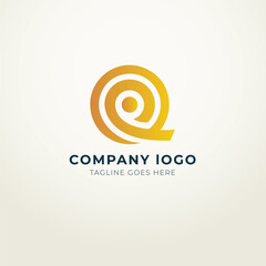Q logo flat design modern royal concept 