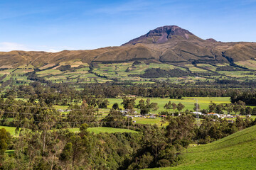Corazón Volcano, Andean landscape