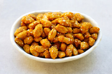 Caramelised peanuts with sesame, Candied peanuts