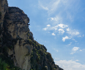 Visage de l'Inca sur la roche. Ruines de Ingapirca, Equateur. Profil d'un homme dans le rocher.