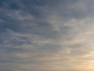 朝焼けの空と雲