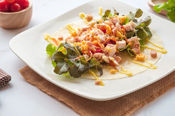 Grilled Chicken Breast Salad roll