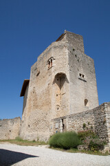 Donjon du château de Le Poët-Laval (Drôme)
